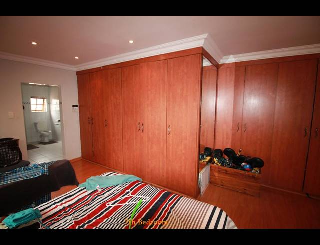 8 BEDROOM FREEHOLD FOR SALE IN RAND COLLIERIES